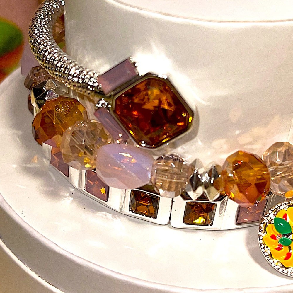 Sheβs a Peach Spring Stack 2024 - Picture 3 of 4